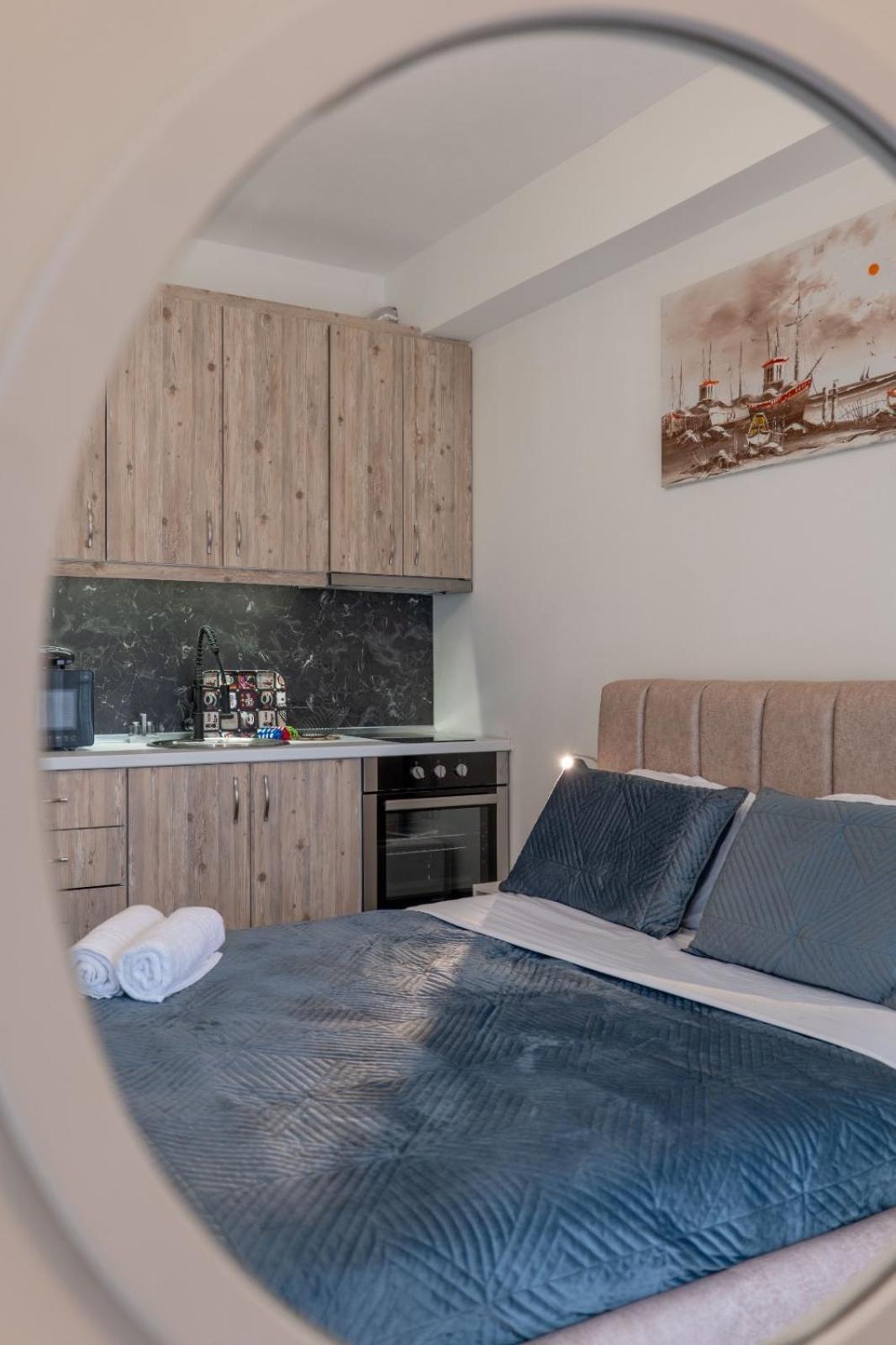 Esel Apartments Sarandë Eksteriør bilde