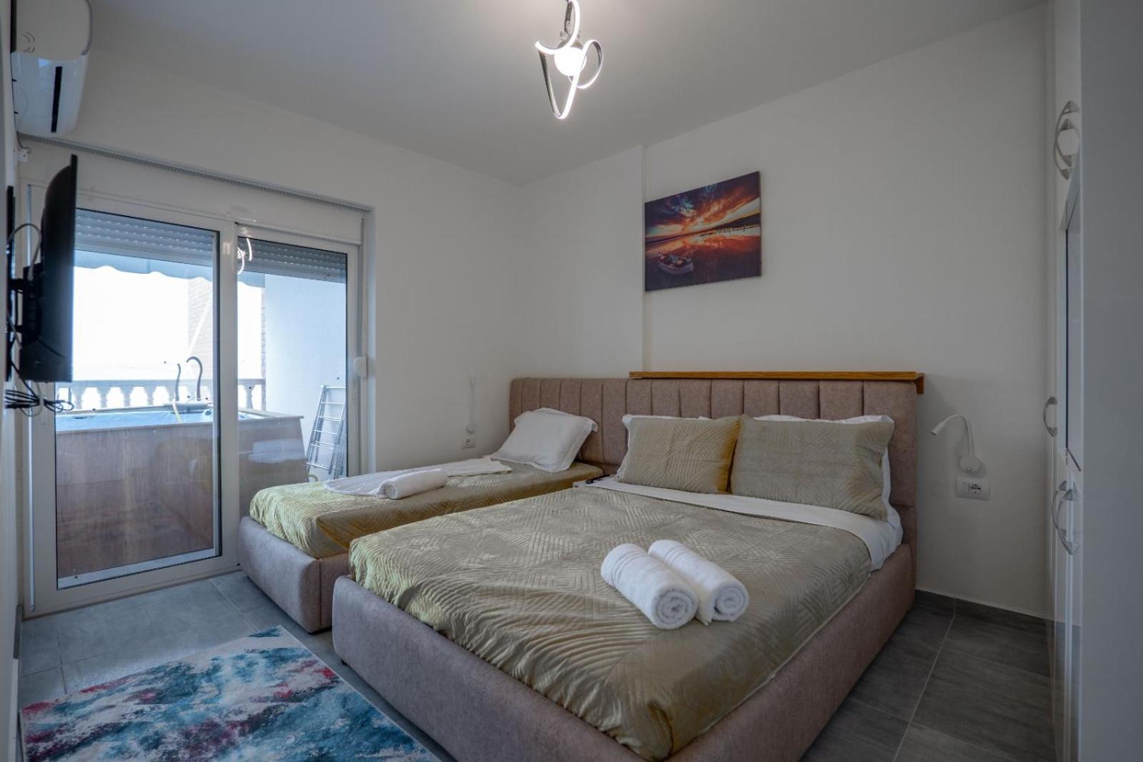 Esel Apartments Sarandë Eksteriør bilde